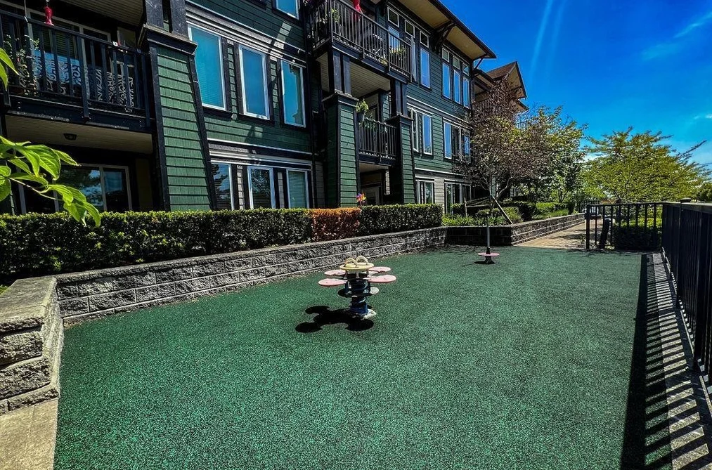 210 5665 177B STREET, Surrey BC V3S 4J2, Surrey BC — Residential for Sale — Photo 5 of 11