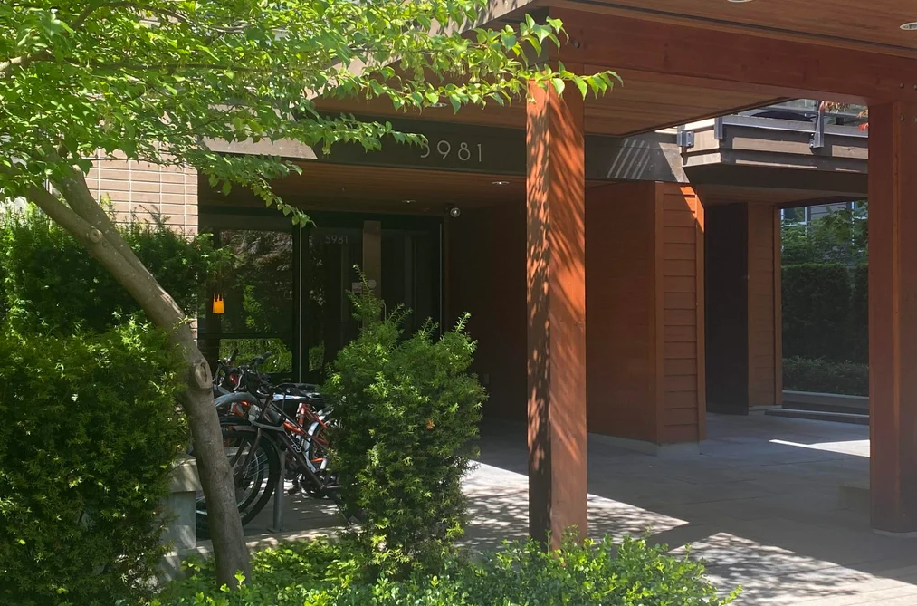 Condo for sale at 210 5981 Gray Avenue Vancouver British Columbia - MLS: R3149321