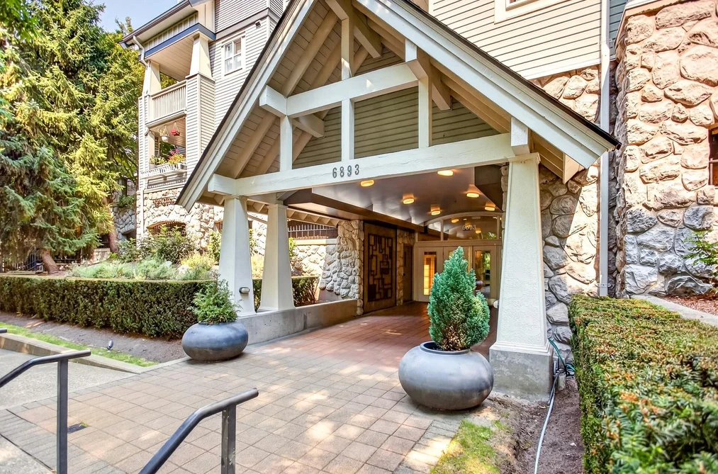 6893 Prenter St Unit 210, Burnaby, BC - MLS: R3156296
