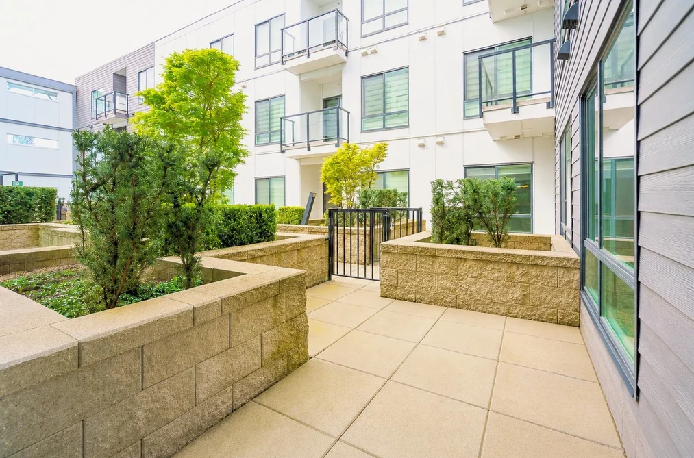 210 - 6968 Royal Oak Avenue, Burnaby, BC - MLS: R3175692 - Photo 13 210 - 6968 Royal Oak Avenue, Burnaby, BC - MLS: R3175692 - Photo 13