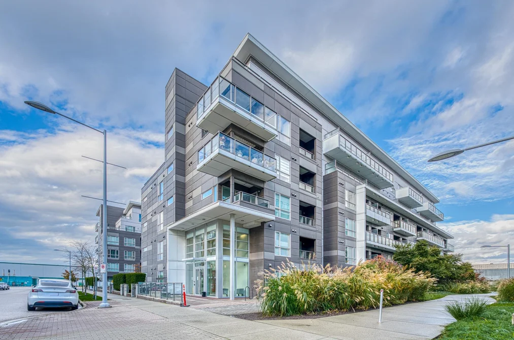 Condo for sale at 210 7008 River Parkway Richmond British Columbia - MLS: R3116204