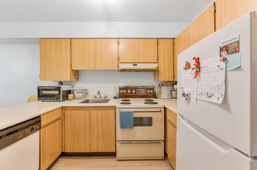 210 7144 133B STREET, Surrey BC V3W 8A4, Surrey BC — Residential for Sale - Photo 4
