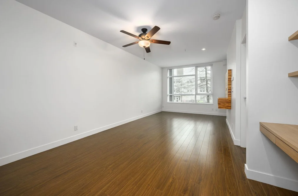 210 9150 UNIVERSITY CRESCENT, Burnaby BC V5A 0C5, Burnaby BC — Residential for Sale - Photo 2