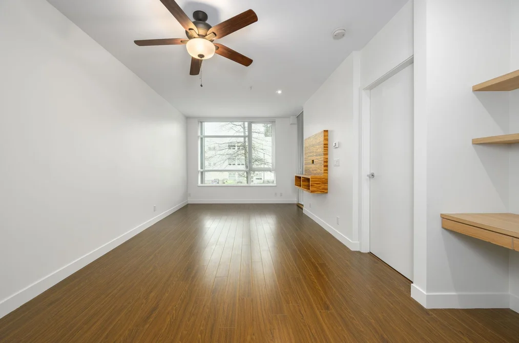 210 9150 UNIVERSITY CRESCENT, Burnaby BC V5A 0C5, Burnaby BC — Residential for Sale - Photo 3