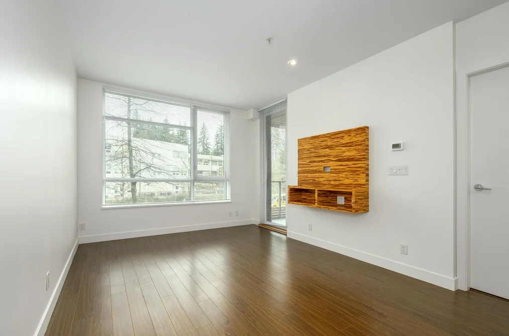 210 9150 UNIVERSITY CRESCENT, Burnaby BC V5A 0C5, Burnaby BC — Residential for Sale - Photo 5