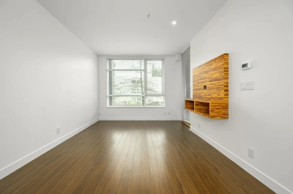 210 9150 UNIVERSITY CRESCENT, Burnaby BC V5A 0C5, Burnaby BC — Residential for Sale - Photo 6