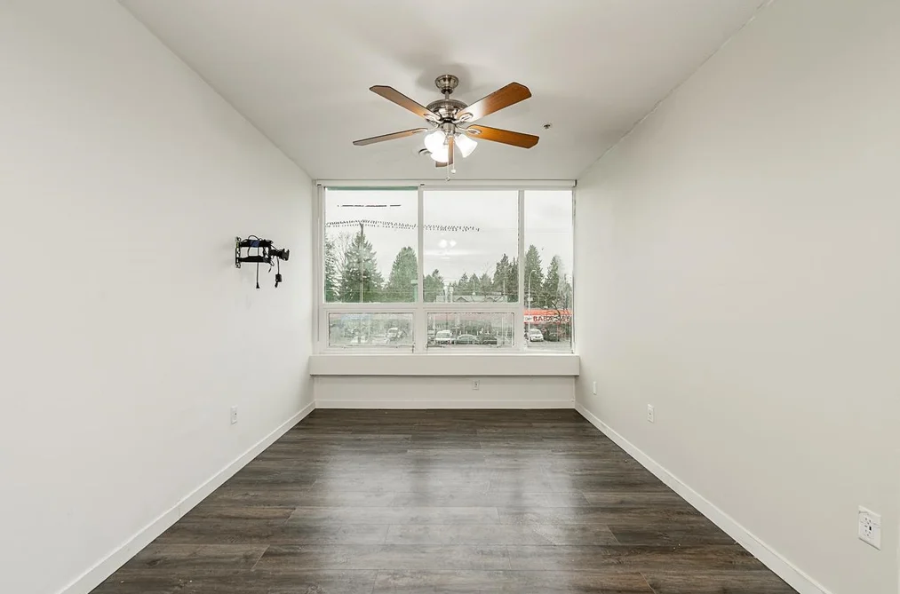 210 9278 120, Surrey BC V3W 4B8, Surrey BC — Residential for Sale - Photo 3