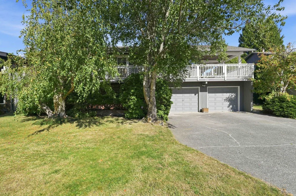 House for sale at 210 W Murphy Drive Delta British Columbia - MLS: R3158406