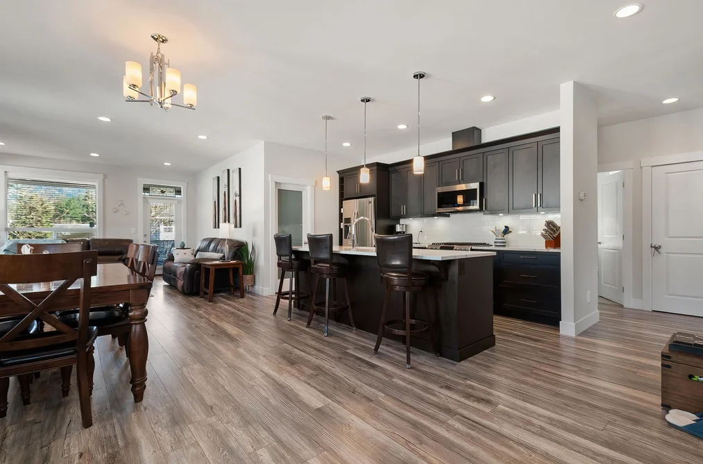 21002 SWALLOW PLACE, Hope BC V0X 1L1, Hope BC — Residential for Sale - Photo 4