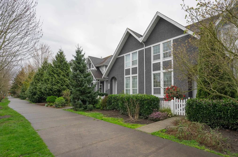 21008 80 AVENUE, Langley BC V2Y 0H6, Langley BC — Residential for Sale - Photo 2