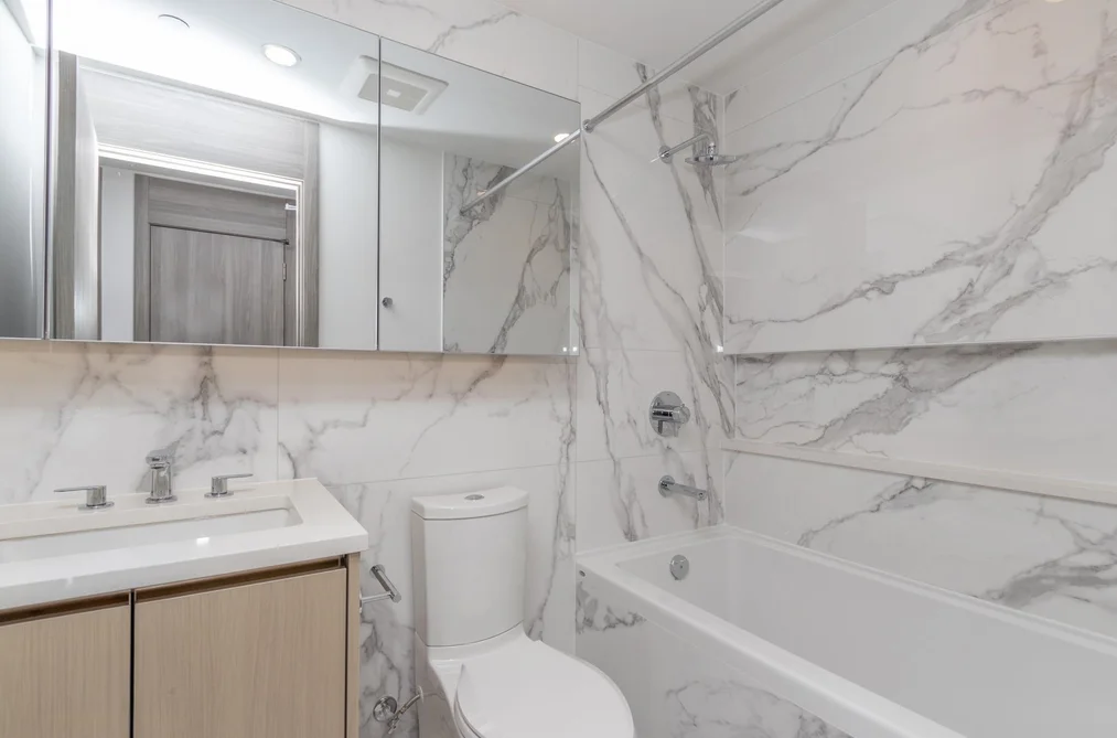 2101 4890 LOUGHEED HIGHWAY, Burnaby BC V5C 0N2, Burnaby BC — Residential for Sale — Photo 15 of 23