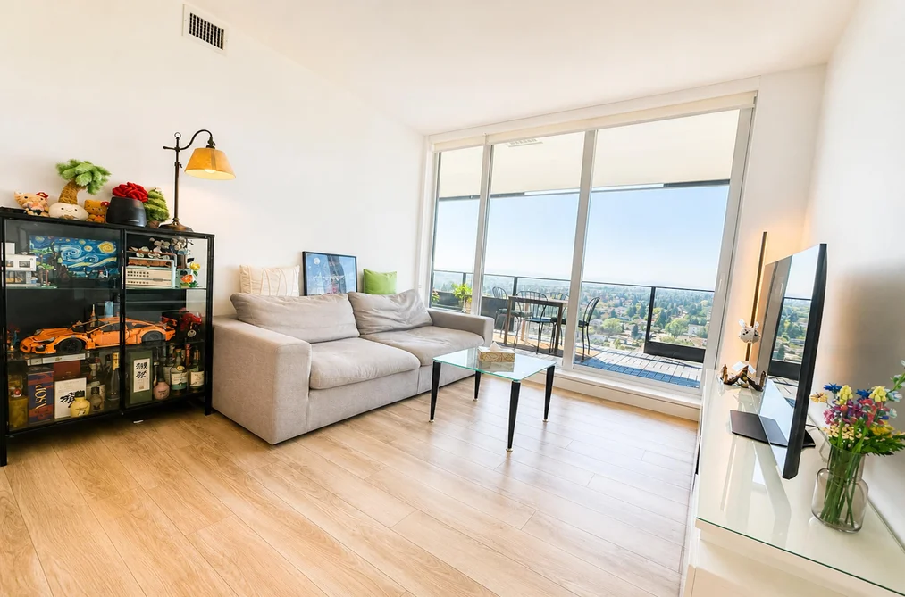 Condo for sale at 2101 6699 Dunblane Avenue Burnaby British Columbia - MLS: R3125665