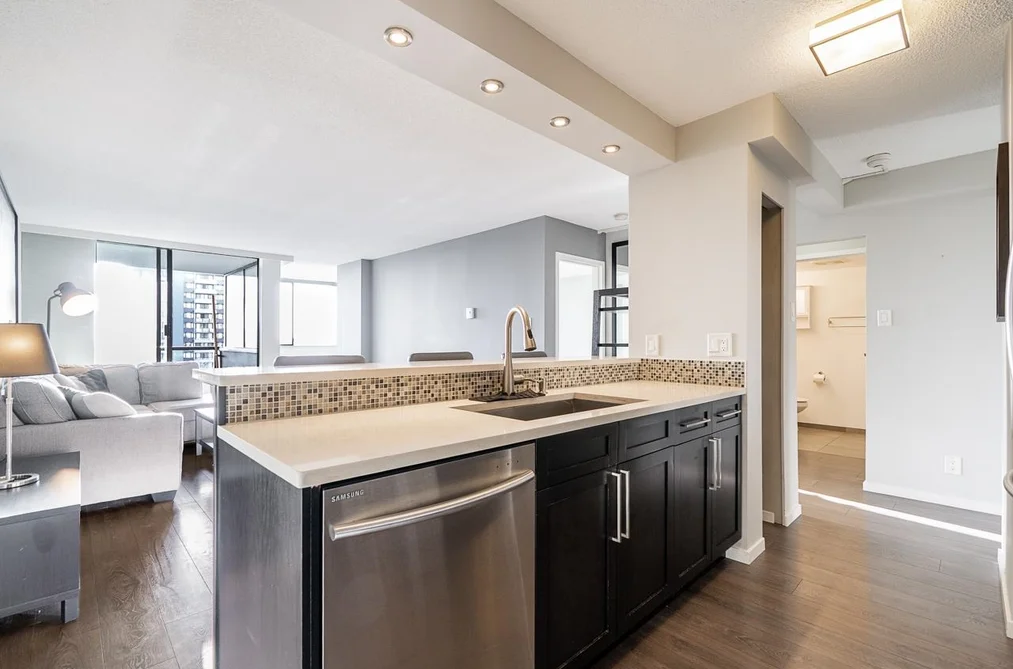 2101 9521 CARDSTON COURT, Burnaby BC V3N 4R8, Burnaby BC — Residential for Sale - Photo 3