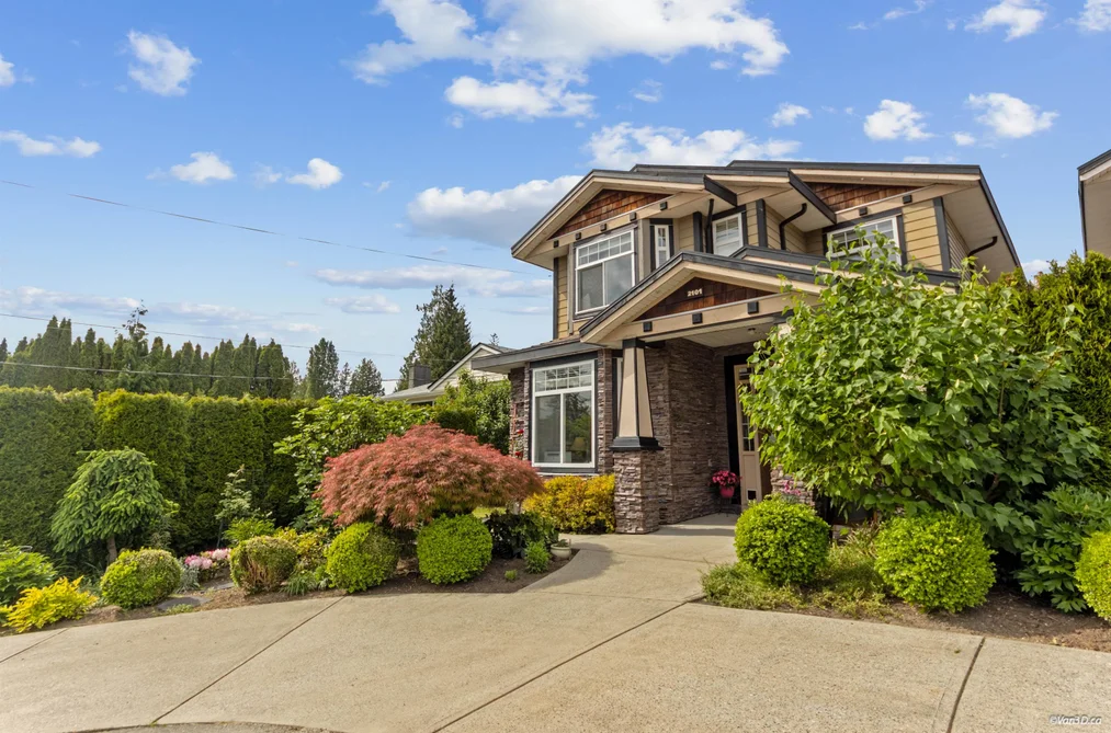 2101 LORRAINE AVENUE, Coquitlam BC V3K 2M7, Coquitlam BC — Residential for Sale - Photo 2