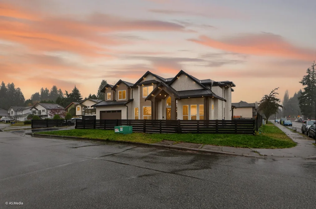 House for sale at 21010 119 Avenue Maple Ridge British Columbia - MLS: R3070884