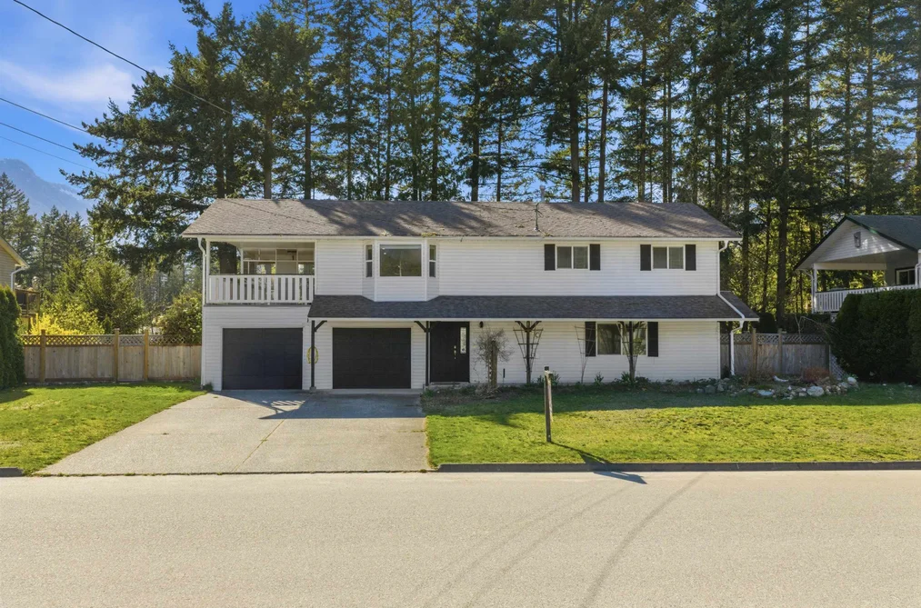 House for sale at 21015 Swallow Place Hope British Columbia - MLS: R3109788