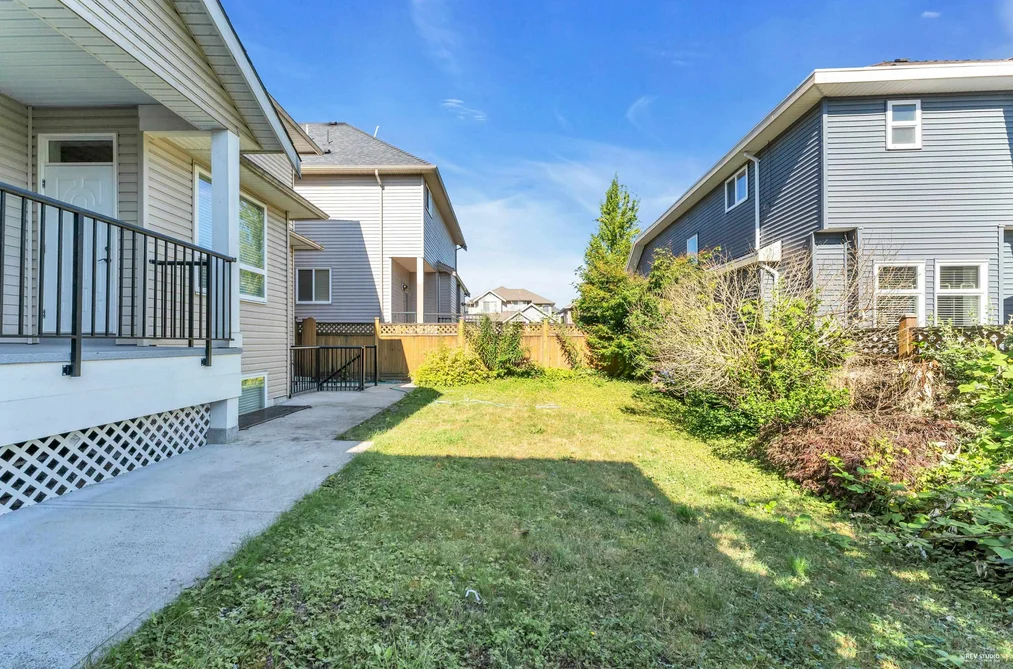 21019 80B AVENUE, Langley BC V2Y 0K2, Langley BC — Residential for Sale - Photo 3