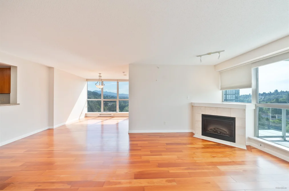 2102 290 NEWPORT DRIVE, Port Moody BC V3H 5N2, Port Moody BC — Residential for Sale — Photo 4 of 31