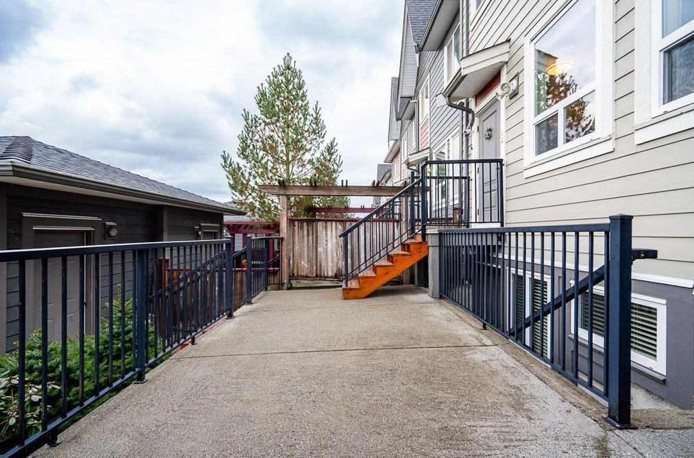 21025 80 AVENUE, Langley BC V2Y 0J4, Langley BC — Residential for Sale - Photo 3