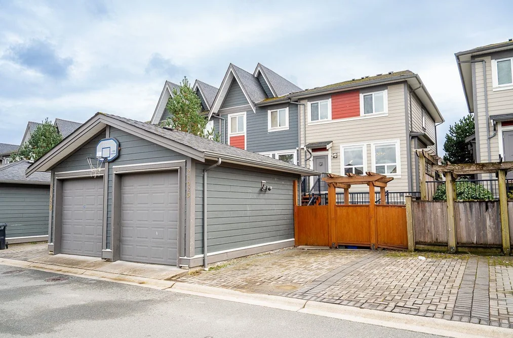 21025 80 AVENUE, Langley BC V2Y 0J4, Langley BC — Residential for Sale - Photo 5