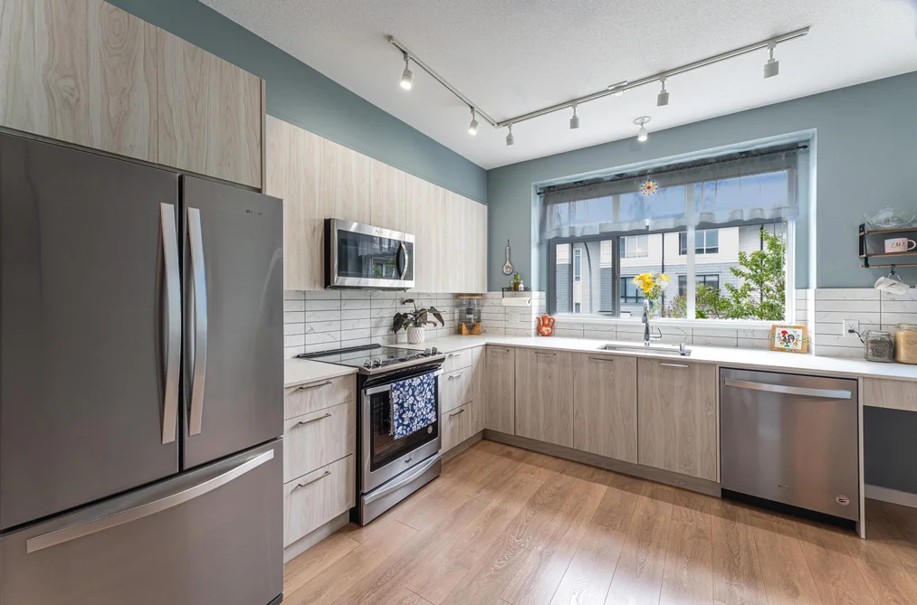 2103 18530 LAURENSEN PLACE, Surrey BC V4N 6R8, Surrey BC — Residential for Sale - Photo 4