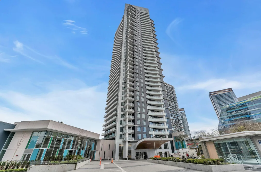 Condo for sale at 2103 9887 Whalley Boulevard Surrey British Columbia - MLS: R2970657