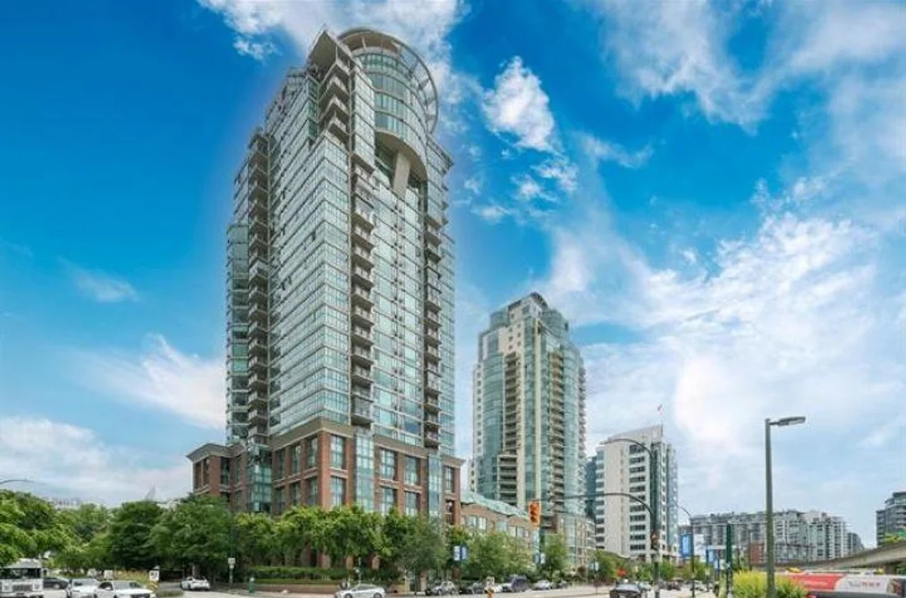 Condo for sale at 2105 1128 Quebec Street Vancouver British Columbia - MLS: R3123487