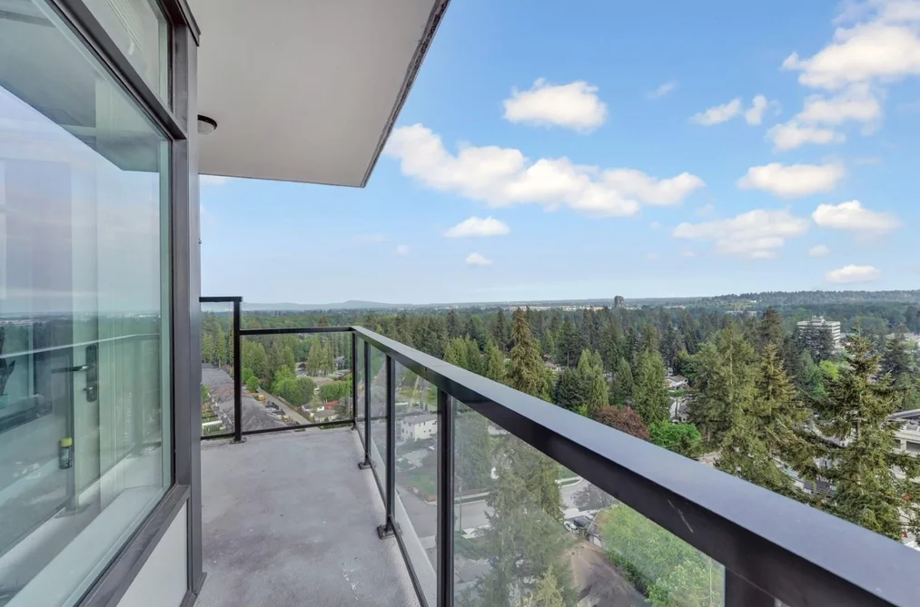 2105 3080 LINCOLN AVENUE, Coquitlam BC V3B 0L9, Coquitlam BC — Residential for Sale - Photo 2