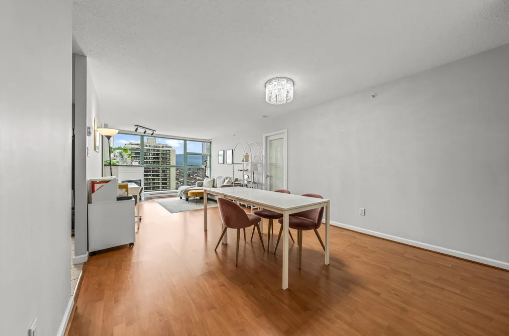 2105 4398 BUCHANAN STREET, Burnaby BC V5C 6R7, Burnaby BC — Residential for Sale - Photo 4
