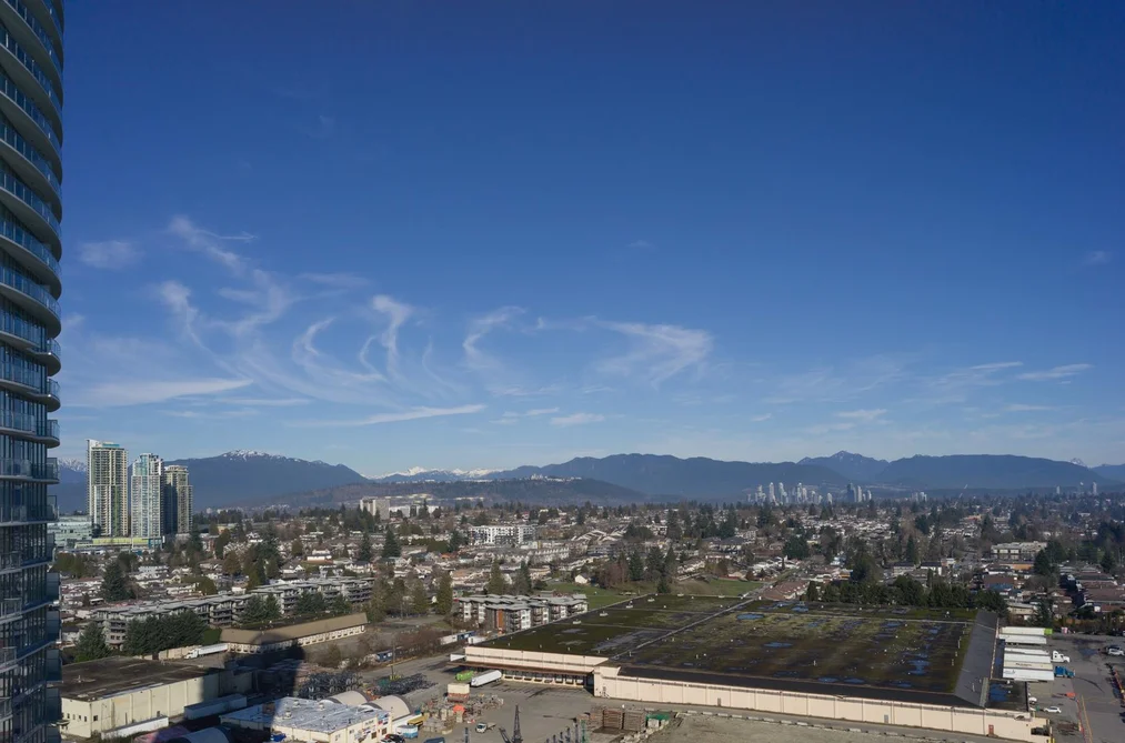 2105 7769 PARK CRESCENT, Burnaby BC V3N 0J7, Burnaby BC — Residential for Sale - Photo 2