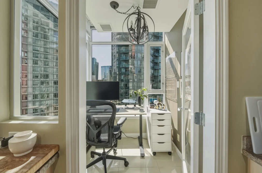 2106 1211 MELVILLE STREET, Vancouver BC V6E 0A7, Vancouver BC — Residential for Sale — Photo 12 of 25