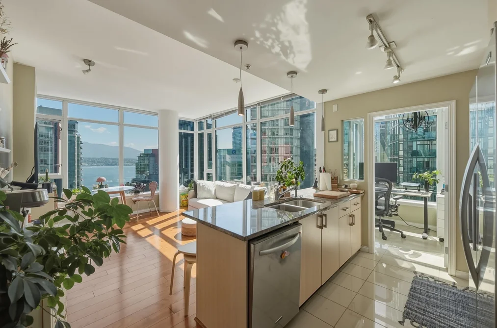2106 1211 MELVILLE STREET, Vancouver BC V6E 0A7, Vancouver BC — Residential for Sale — Photo 4 of 25