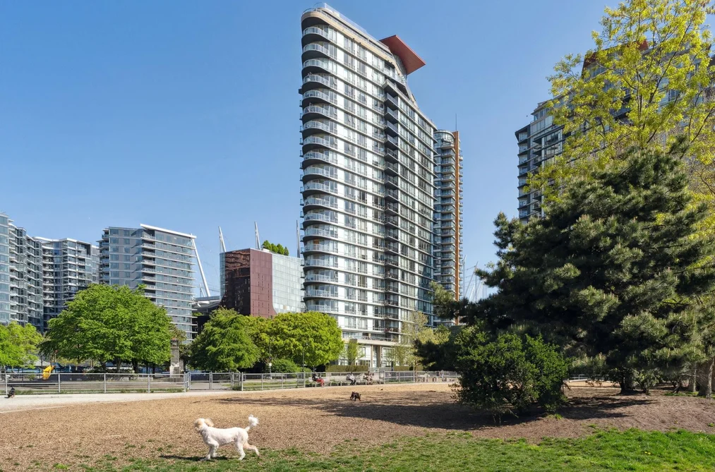 Condo for sale at 2106 918 Cooperage Way Vancouver British Columbia - MLS: R3152600