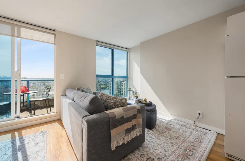 2107 1238 SEYMOUR STREET, Vancouver BC V6B 6J3, Vancouver BC — Residential for Sale - Photo 2