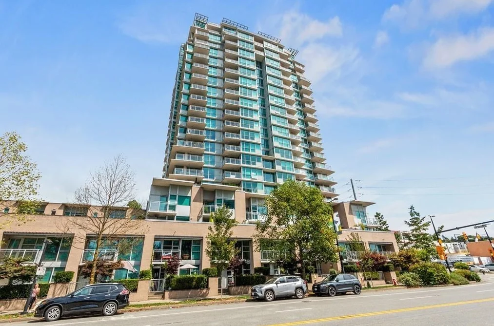 2107 188 E ESPLANADE, North Vancouver BC V7L 4Y1, North Vancouver BC — Residential for Sale - Photo 3