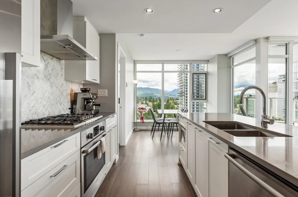 Condo for sale at 2107 520 Como Lake Avenue Coquitlam British Columbia - MLS: R3162102