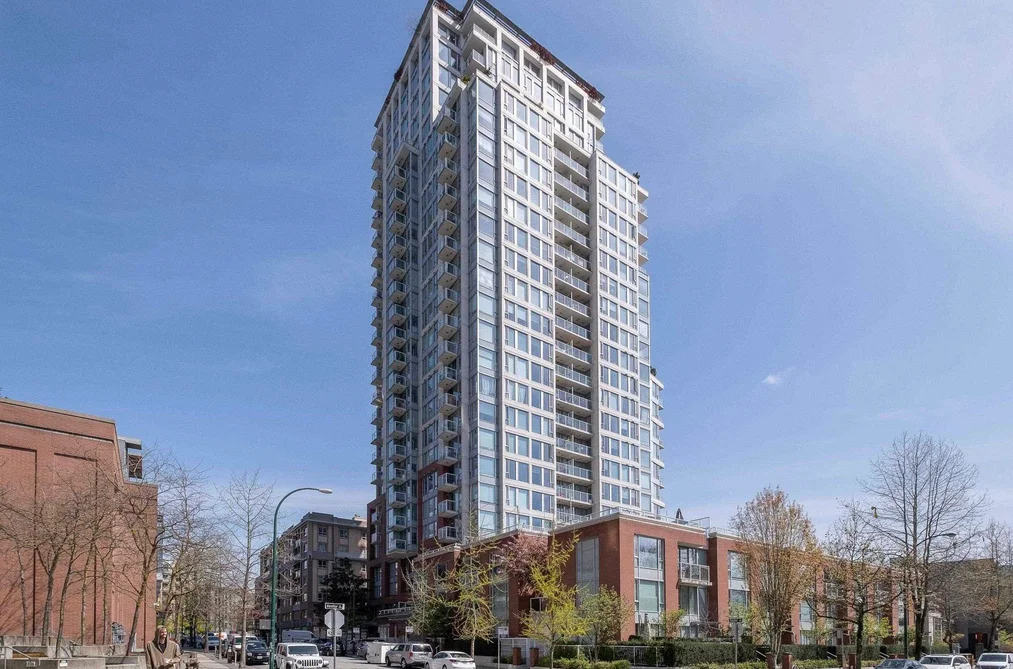 2107 550 TAYLOR STREET, Vancouver BC V6B 1R1, Vancouver BC — Residential for Sale - Photo 2
