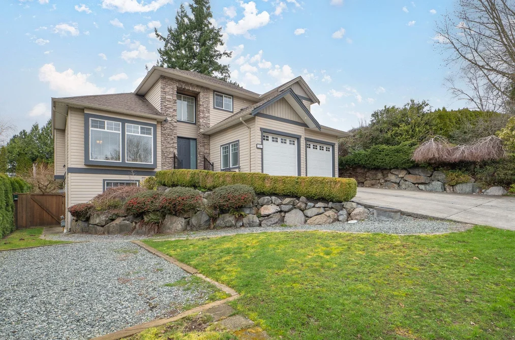 2107 ESSEX DRIVE, Abbotsford BC V2S 7R8, Abbotsford BC — Residential for Sale - Photo 2
