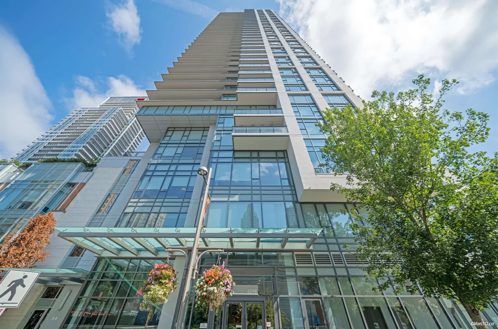Condo for sale at 2108 6098 Station Street Burnaby British Columbia - MLS: R3159619