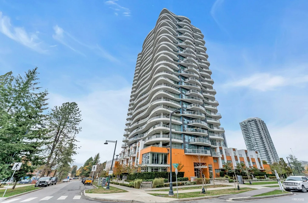 Condo for sale at 2109 13303 Central Avenue Surrey British Columbia - MLS: R3169590