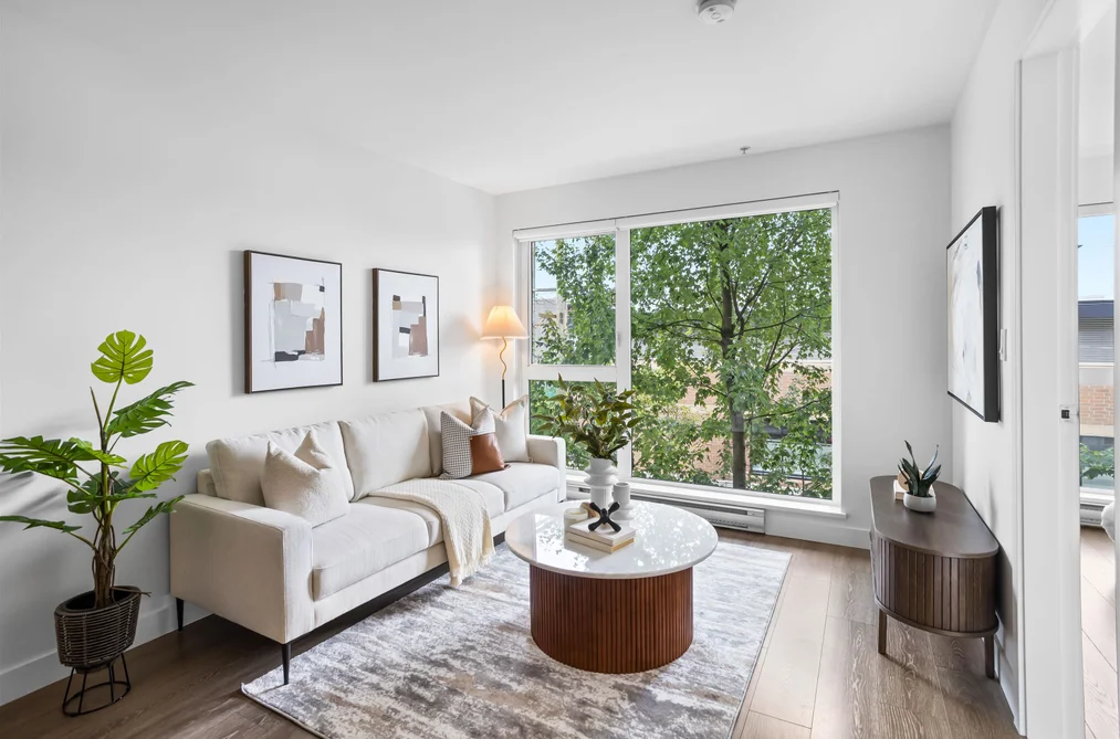 Condo for sale at 211 1588 E Hastings Street Vancouver British Columbia - MLS: R3141325