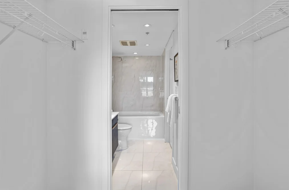 211 1588 E HASTINGS STREET, Vancouver BC V5L 0B8, Vancouver BC — Residential for Sale — Photo 16 of 37