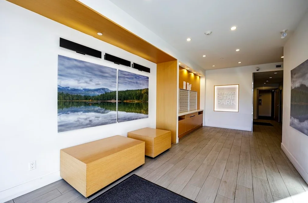 211 1621 HAMILTON AVENUE, North Vancouver BC V7P 0B7, North Vancouver BC — Residential for Sale - Photo 2