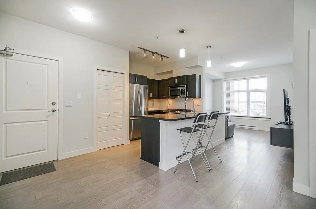 211 20058 FRASER HIGHWAY, Langley BC V3A 0E5, Langley BC — Residential for Sale - Photo 6