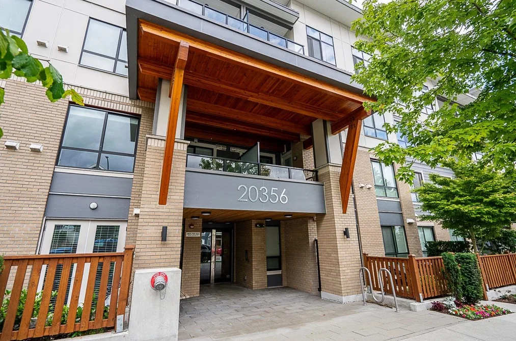 211 20356 72B AVENUE, Langley BC V2Y 4J9, Langley BC — Residential for Sale — Photo 18 of 27