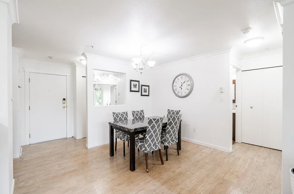 211 20881 56 AVENUE, Langley BC V3A 3Z3, Langley BC — Residential for Sale — Photo 17 of 28