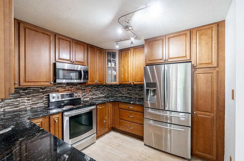 211 20881 56 AVENUE, Langley BC V3A 3Z3, Langley BC — Residential for Sale — Photo 19 of 28