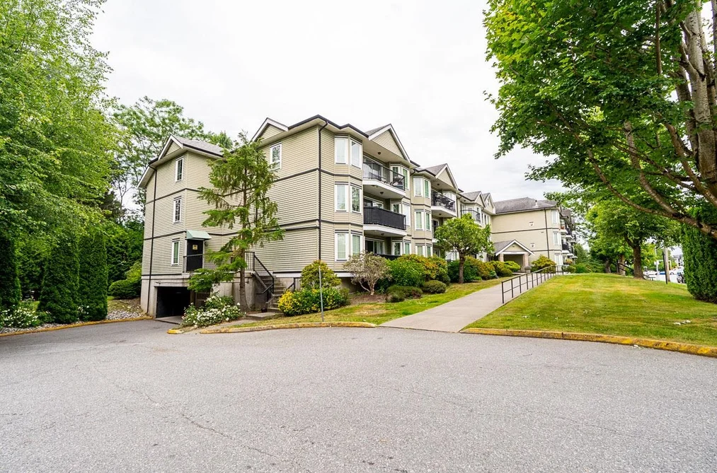 211 20881 56 AVENUE, Langley BC V3A 3Z3, Langley BC — Residential for Sale — Photo 26 of 28