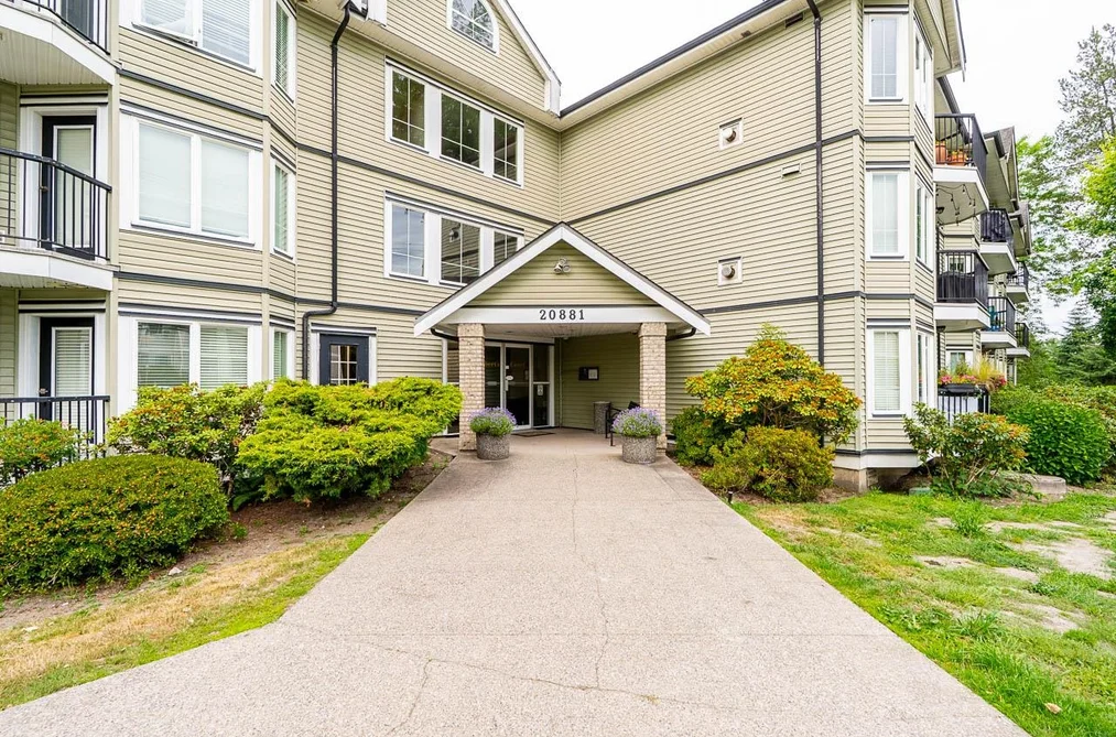 211 20881 56 AVENUE, Langley BC V3A 3Z3, Langley BC — Residential for Sale — Photo 6 of 28