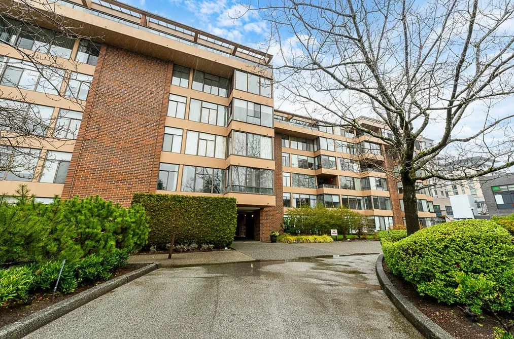 Condo for sale at 211 2101 Mcmullen Avenue Vancouver British Columbia - MLS: R3097589